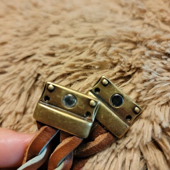 Leather Bracelet with Ceramic Sliders (B17) - Picture 4 of 6